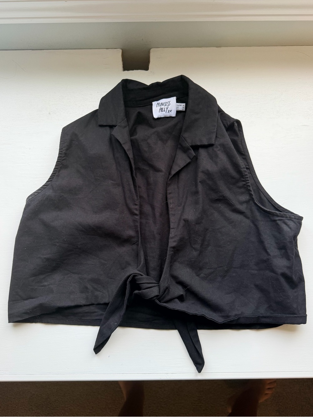 Princess Polly Black Tie-Front Cropped Collared Tank